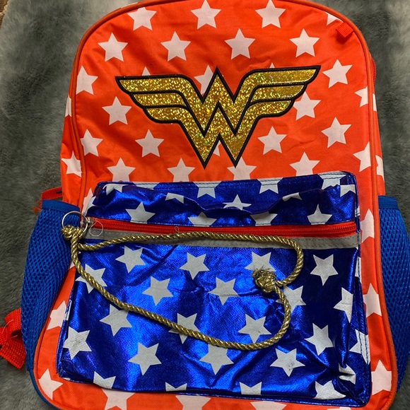 DC Comics Handbags - Wonder woman back pack
